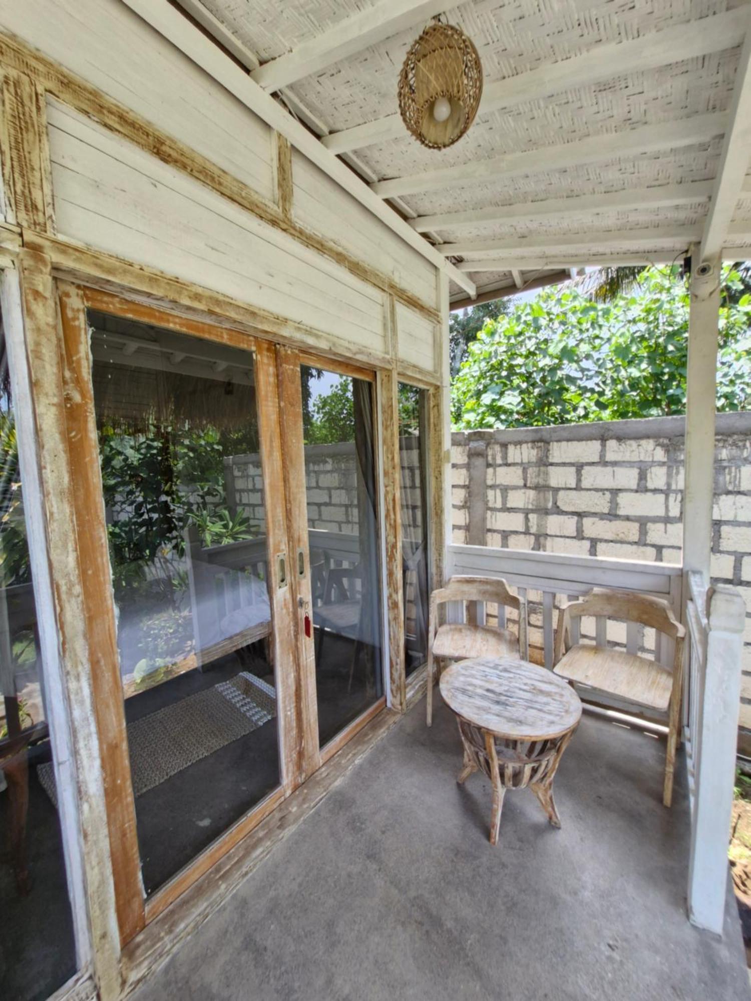 The Layar Homestay Batununggul Kültér fotó