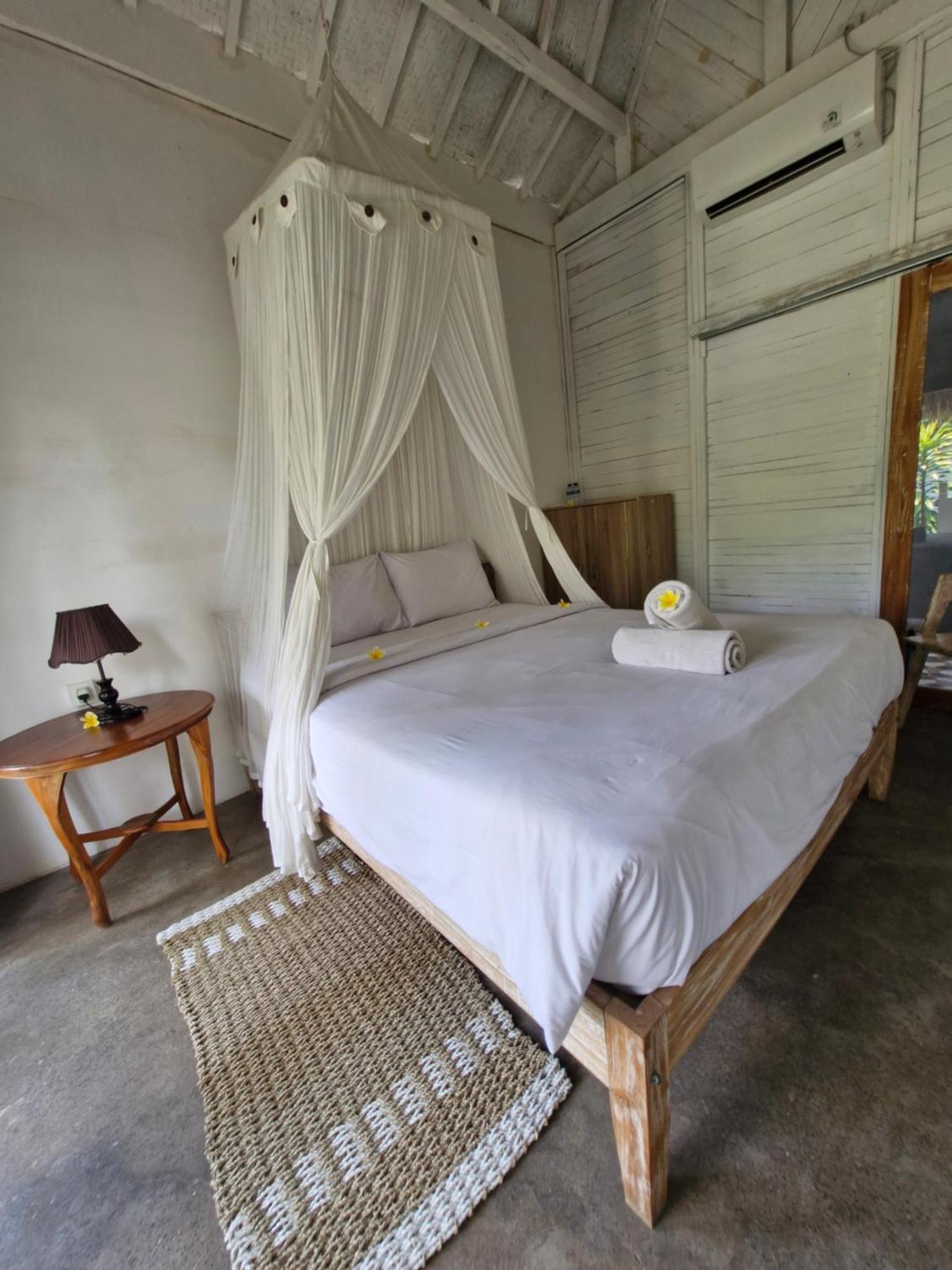 The Layar Homestay Batununggul Kültér fotó